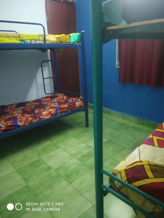 Easvari Grand Pg For Women - Female Only Hostel Ченай Екстериор снимка